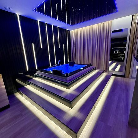 Masarska 6 Vip Apartamenty Jacuzzi Kraków Exteriör bild