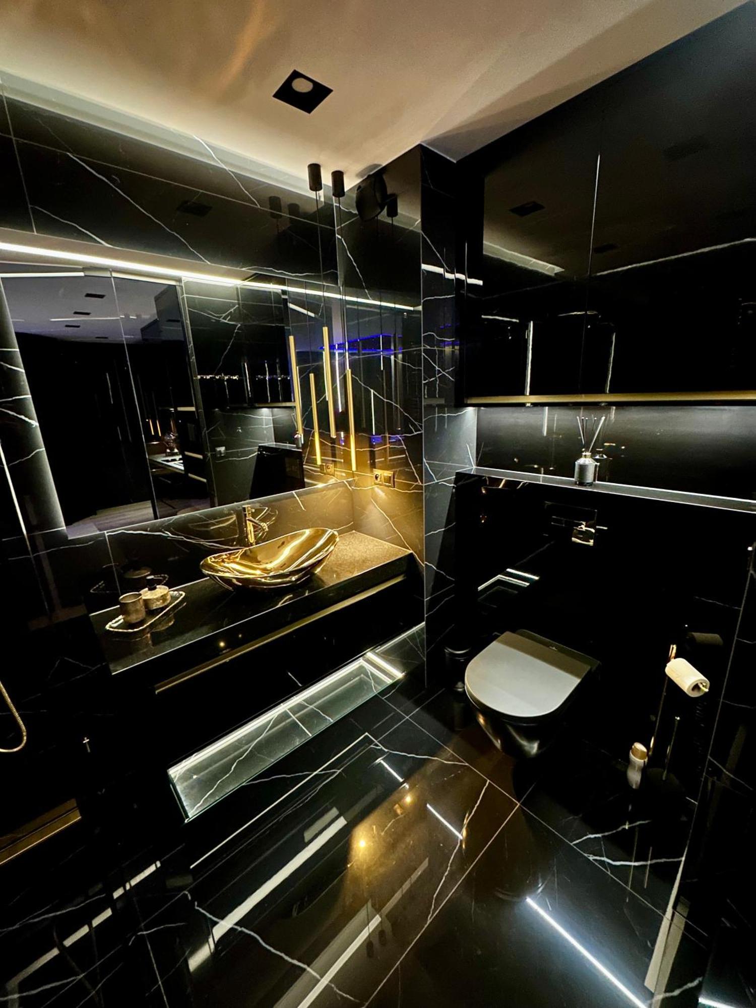 Masarska 6 Vip Apartamenty Jacuzzi Kraków Exteriör bild