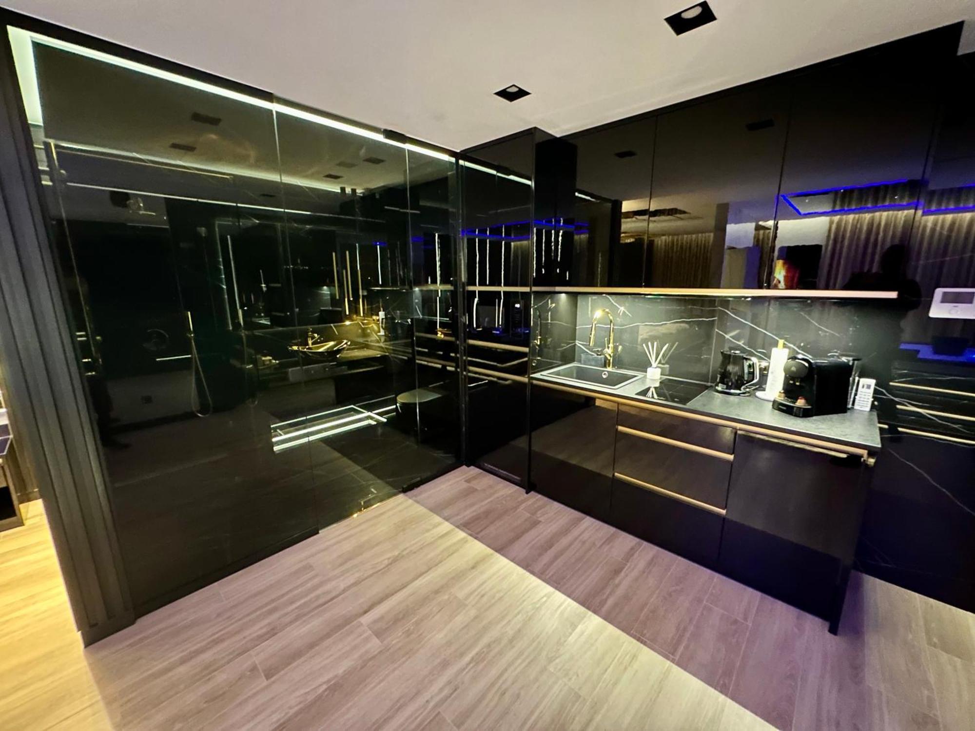 Masarska 6 Vip Apartamenty Jacuzzi Kraków Exteriör bild