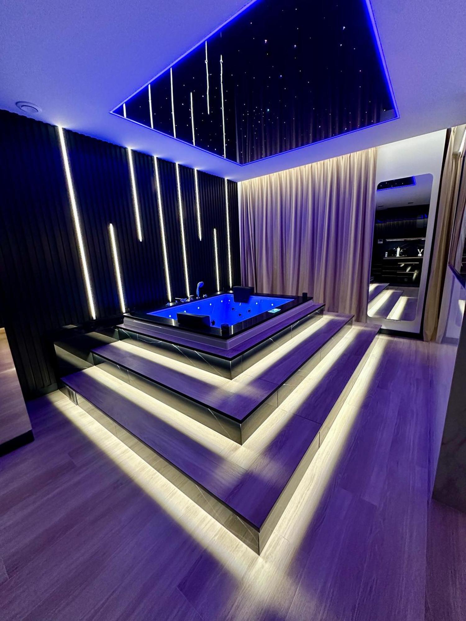 Masarska 6 Vip Apartamenty Jacuzzi Kraków Exteriör bild